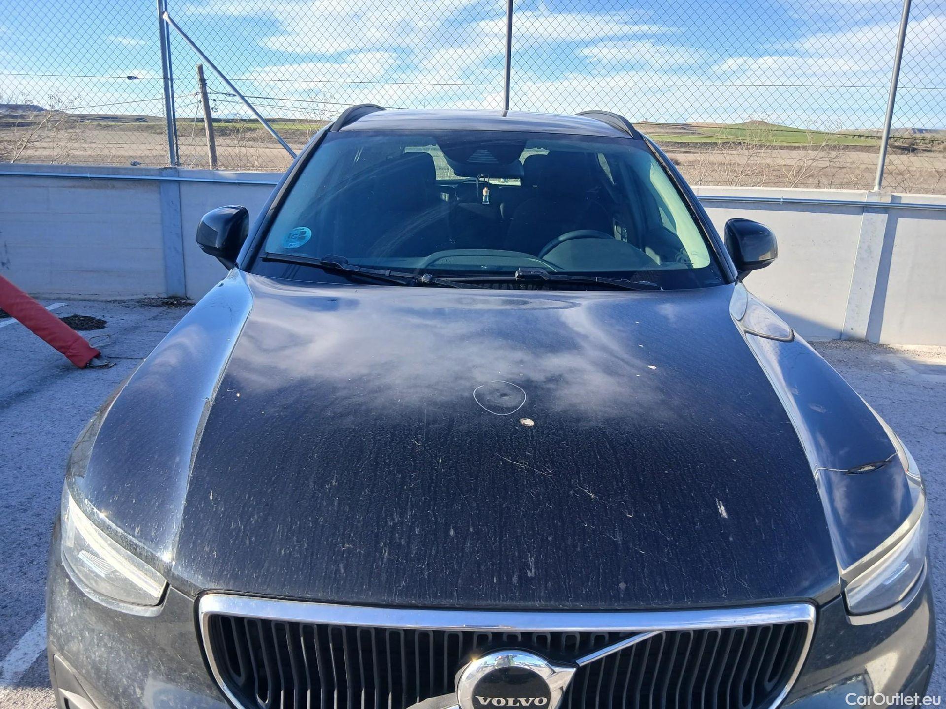  Volvo  XC 40 VOLVO XC40 / 2021 / 5P / todoterreno 1.5 T2 Essential #2