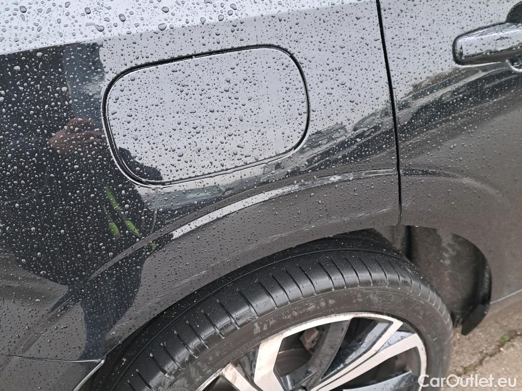  Volvo  XC60 VOLVO  / 2017 / 5P / todoterreno 2.0 T6 AWD Recharge R-Design Auto #13