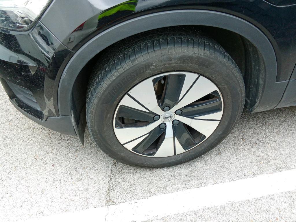  Volvo  XC 40 VOLVO XC40 / 2017 / 5P / todoterreno 1.5 T5 Twin Recharge Inscription Ex Auto #3