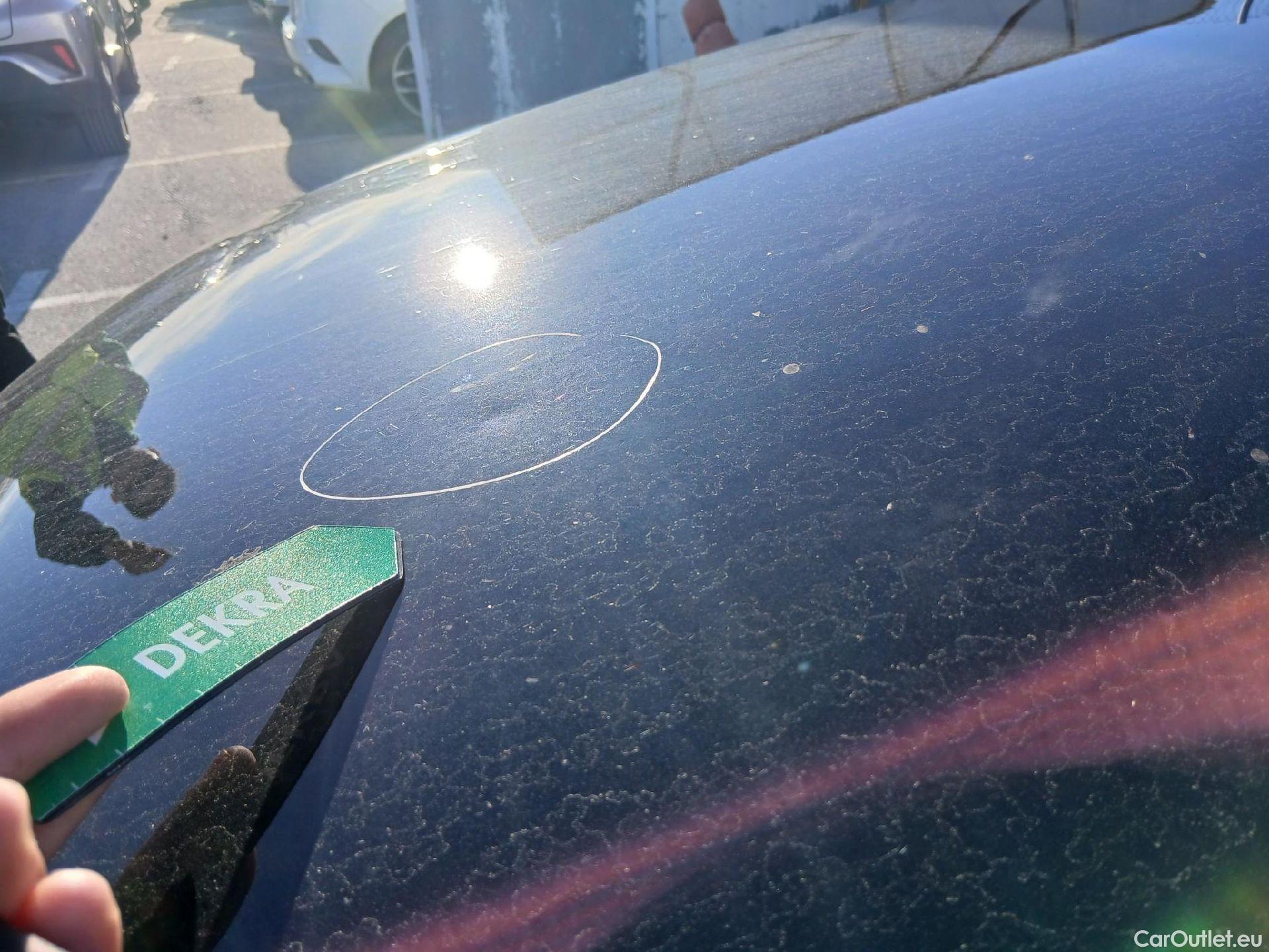  Volvo  XC 40 VOLVO XC40 / 2021 / 5P / todoterreno 1.5 T2 Essential #1