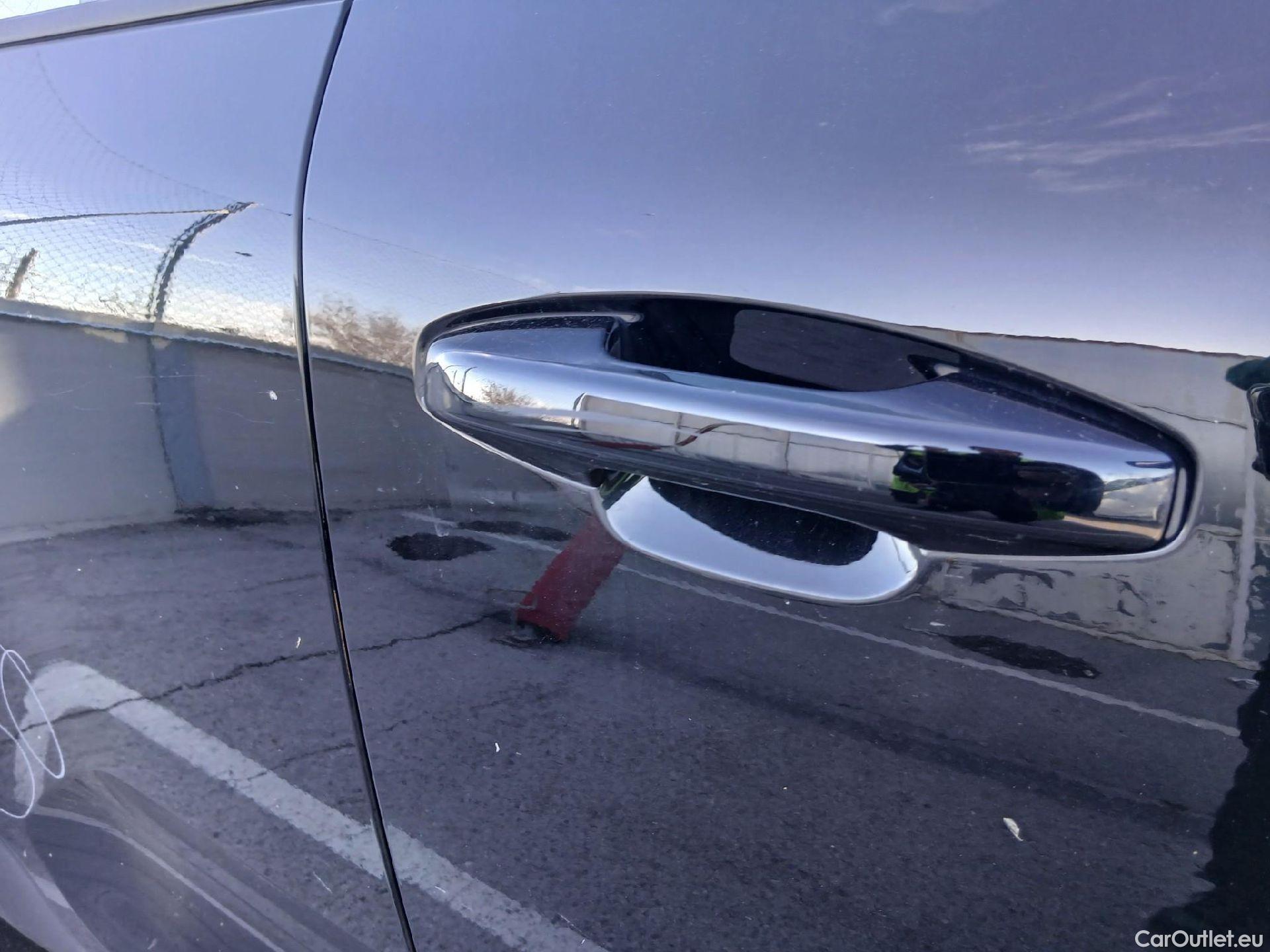  Volvo  XC 40 VOLVO XC40 / 2021 / 5P / todoterreno 1.5 T2 Essential #33