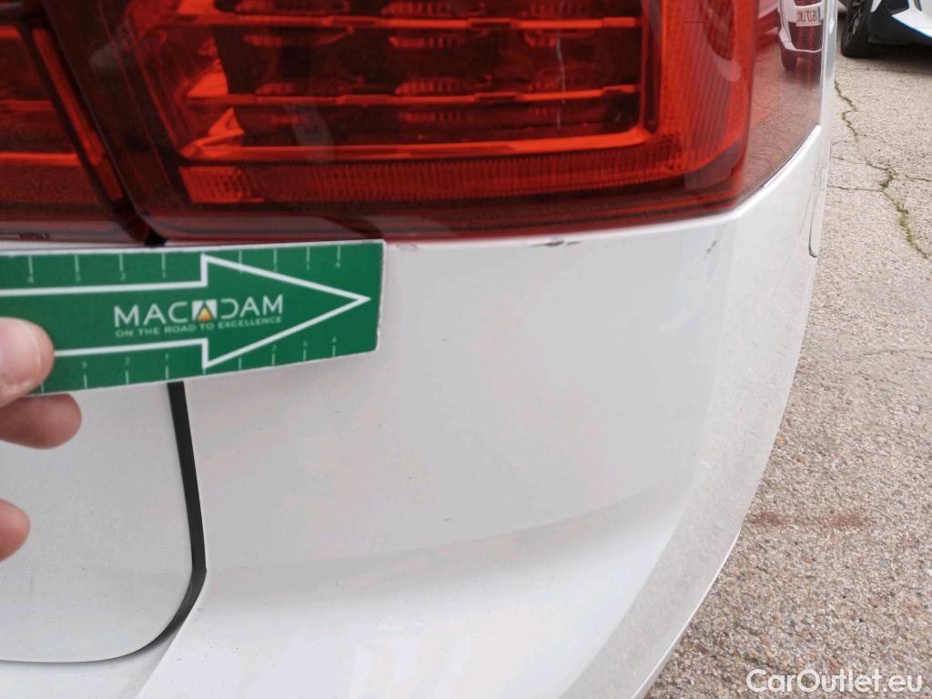  Volvo  XC60 VOLVO  / 2017 / 5P / todoterreno 2.0 B4 D Momentum Pro Auto #10