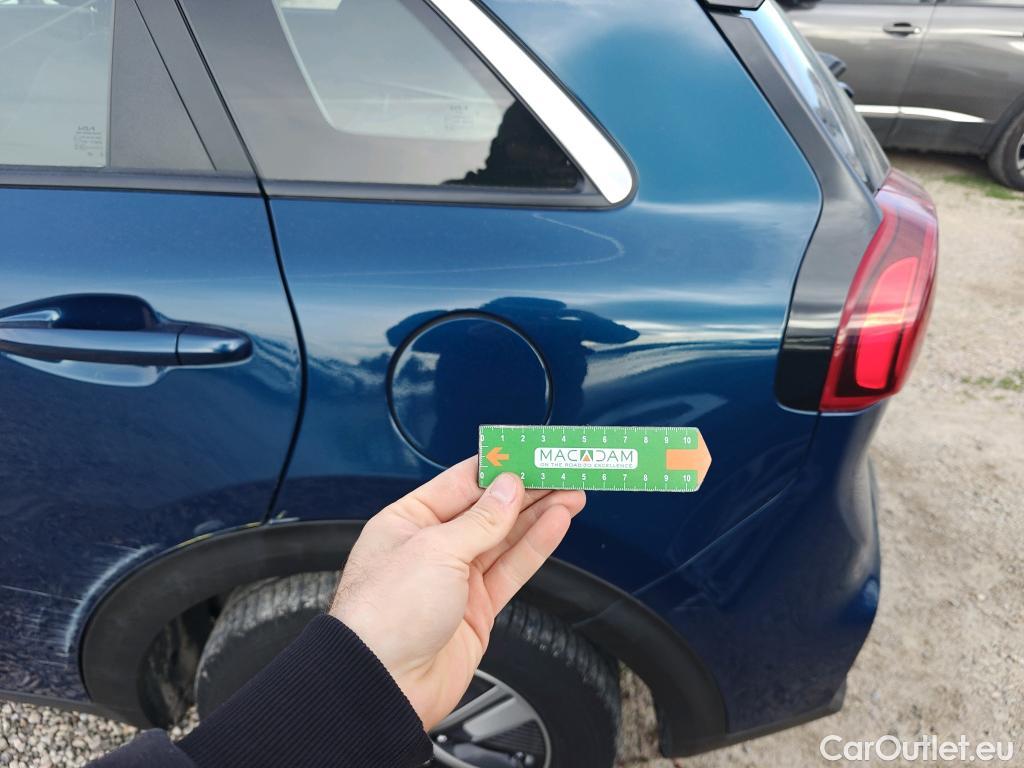  KIA  Niro KIA  / 2019 / 5P / crossover 1.6 GDi HEV 104kW (141CV) Concept #16