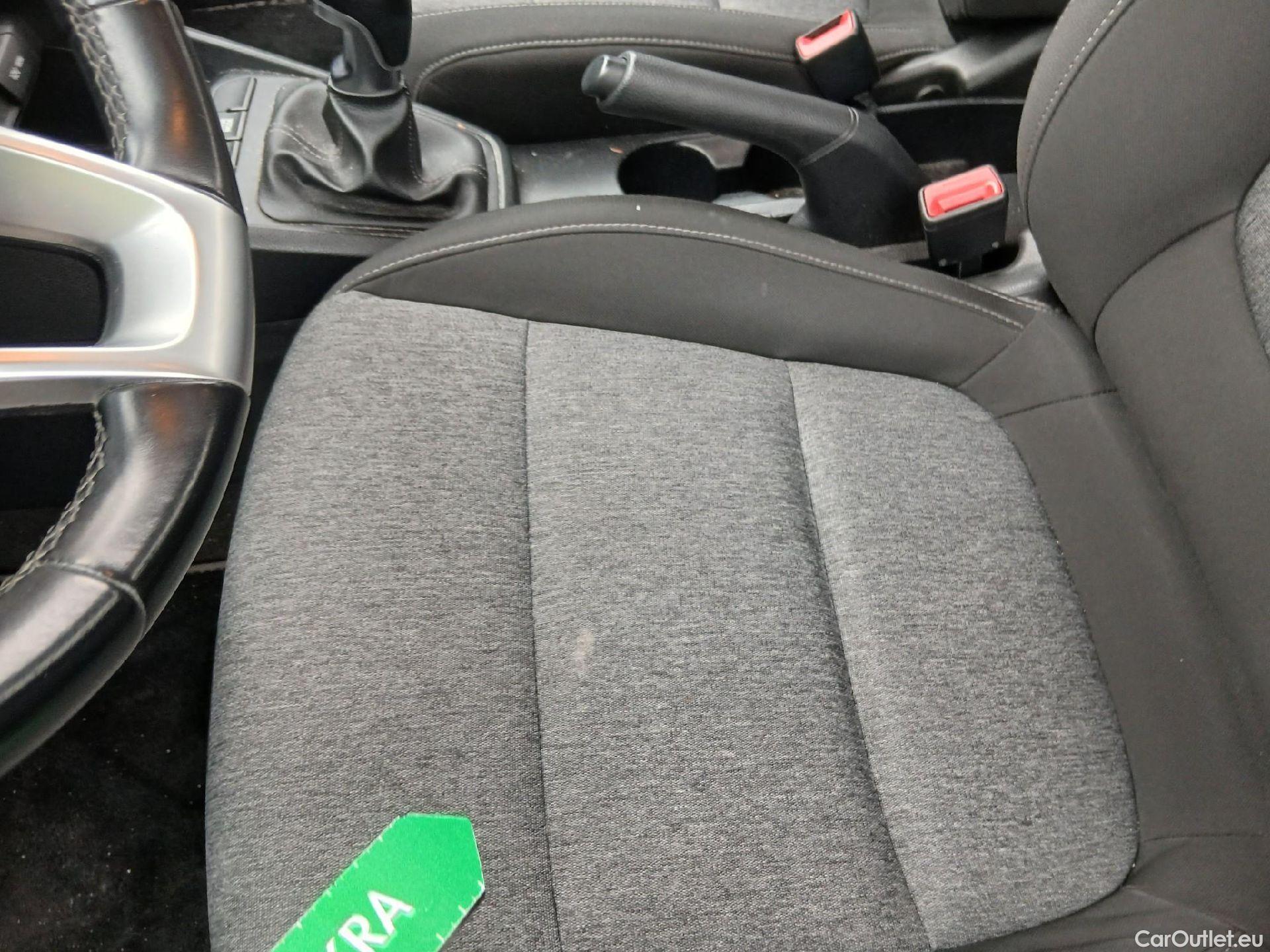  KIA  STONIC KIA  / 2017 / 5P / todoterreno 1.0 T-GDi 74kW (100CV) MHEV iMT Concept #22