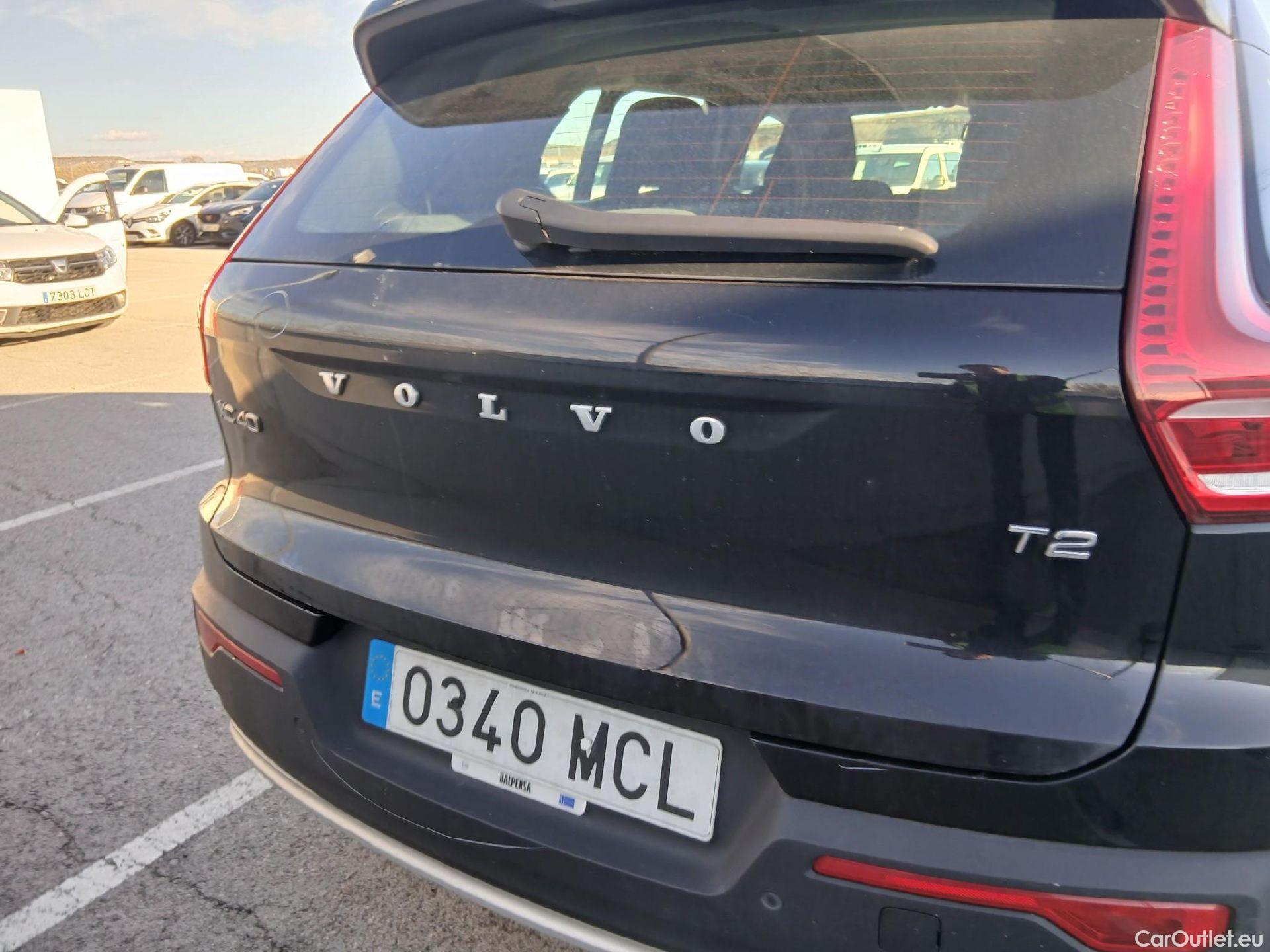  Volvo  XC 40 VOLVO XC40 / 2021 / 5P / todoterreno 1.5 T2 Essential #23