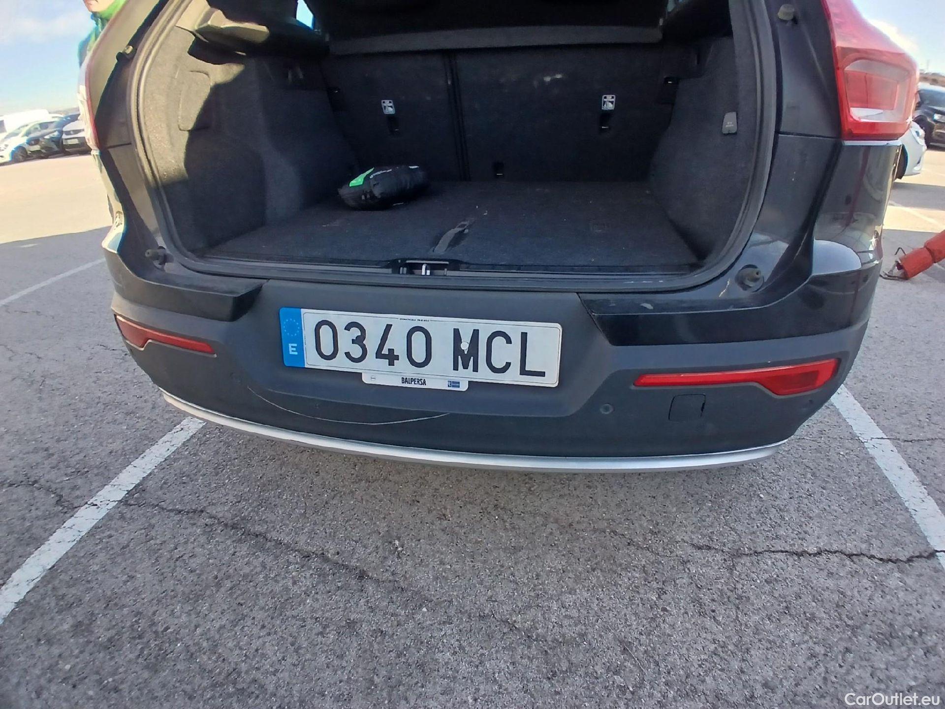  Volvo  XC 40 VOLVO XC40 / 2021 / 5P / todoterreno 1.5 T2 Essential #15