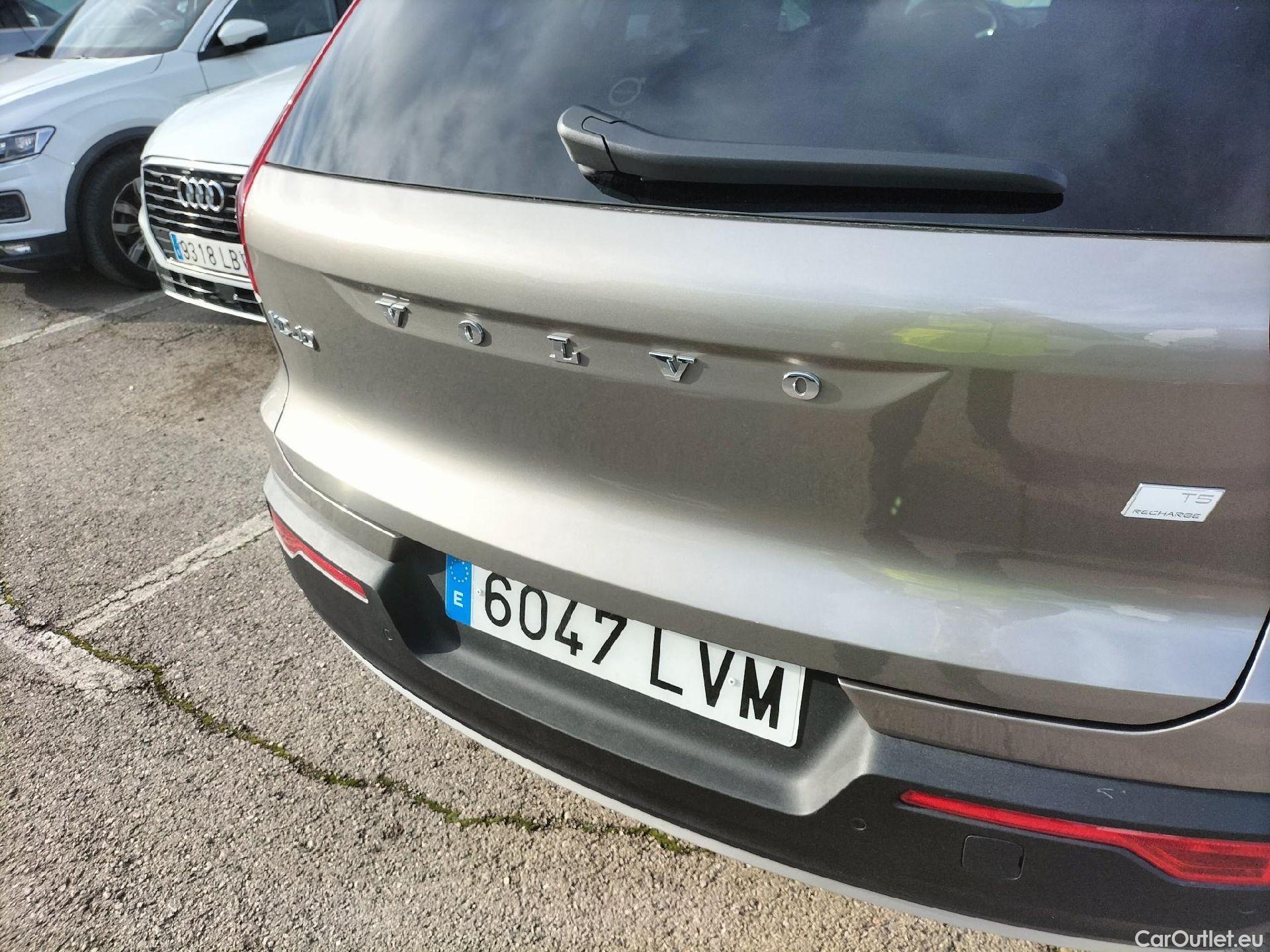  Volvo  XC 40 VOLVO XC40 / 2017 / 5P / todoterreno 1.5 T5 Twin Recharge Inscription Auto #26