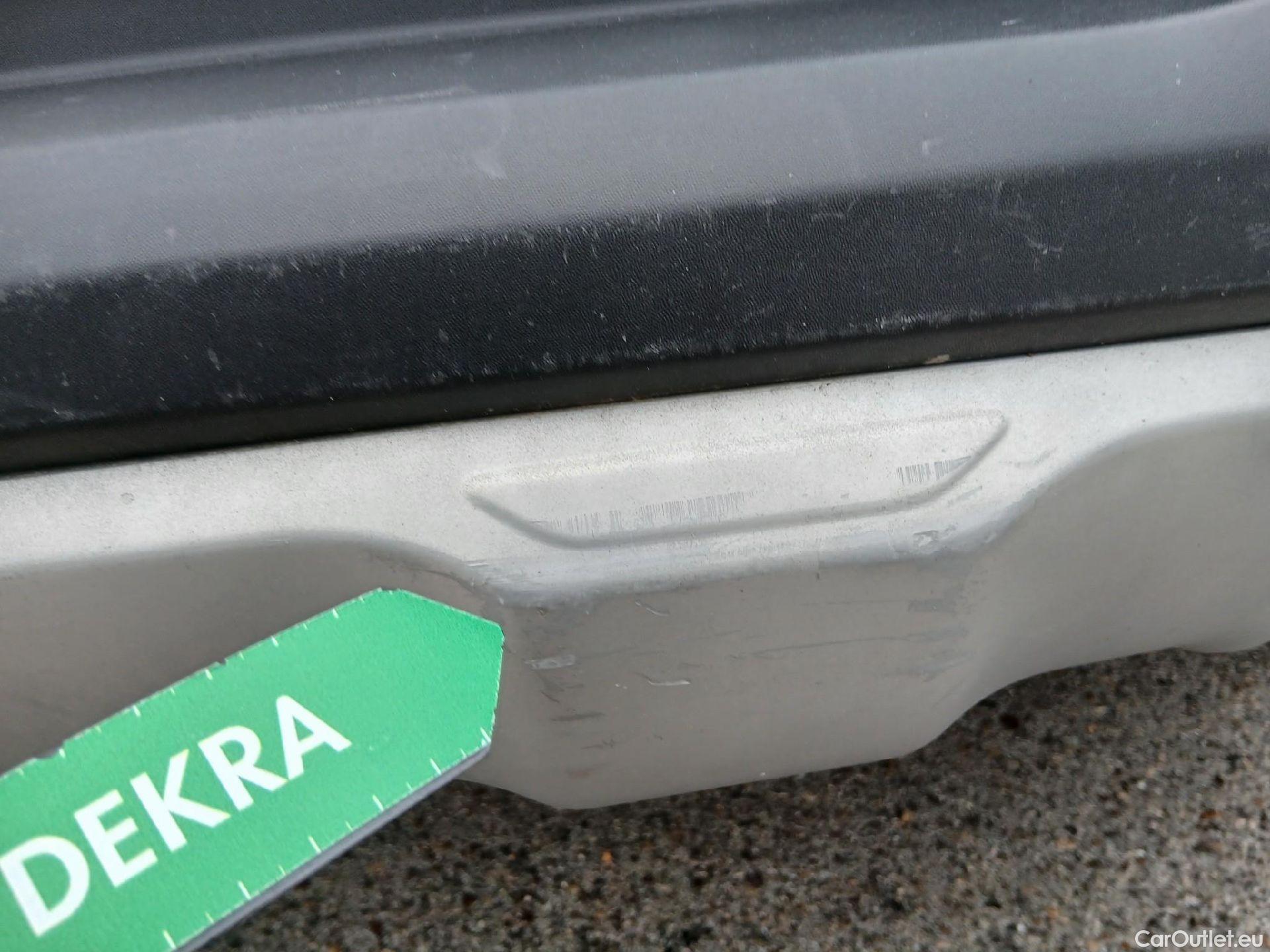  KIA  STONIC KIA  / 2017 / 5P / todoterreno 1.0 T-GDi 74kW (100CV) MHEV iMT Concept #30