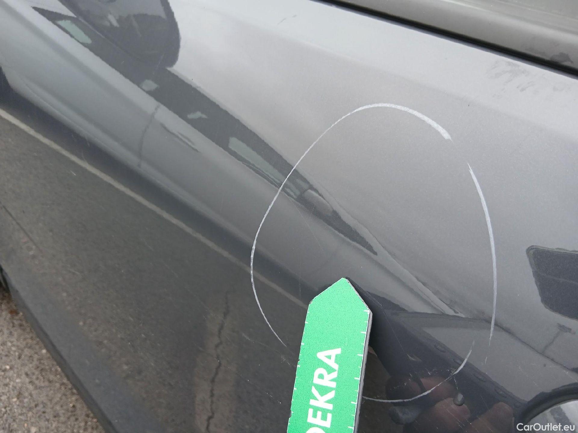  KIA  STONIC KIA  / 2017 / 5P / todoterreno 1.0 T-GDi 74kW (100CV) MHEV iMT Concept #17