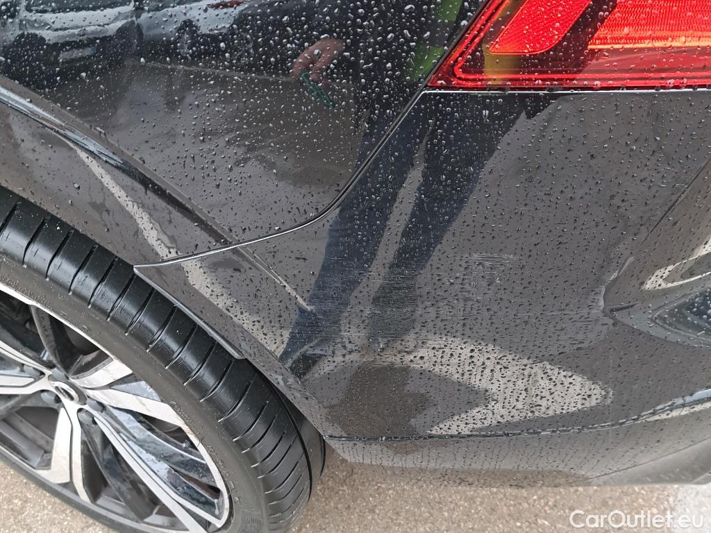  Volvo  XC60 VOLVO  / 2017 / 5P / todoterreno 2.0 T6 AWD Recharge R-Design Auto #11