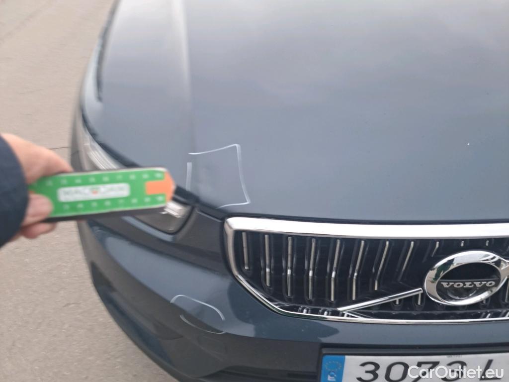  Volvo  XC 40 VOLVO XC40 / 2017 / 5P / todoterreno 1.5 T5 Twin Recharge Inscription Ex Auto #4