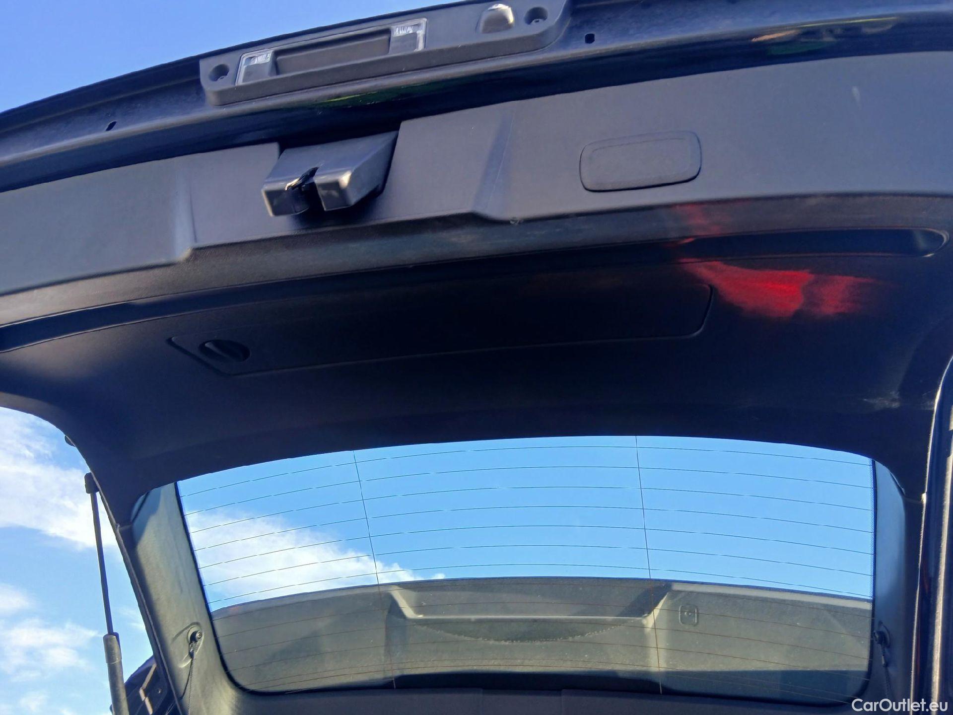  Volvo  XC 40 VOLVO XC40 / 2021 / 5P / todoterreno 1.5 T2 Essential #18