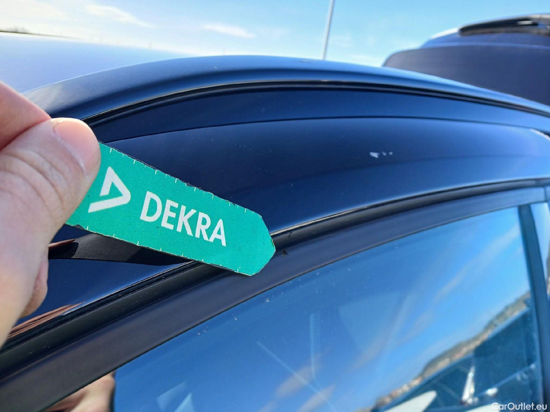  Volvo  XC 40 VOLVO XC40 / 2017 / 5P / todoterreno 1.5 T4 Twin Recharge R-Design Auto #10