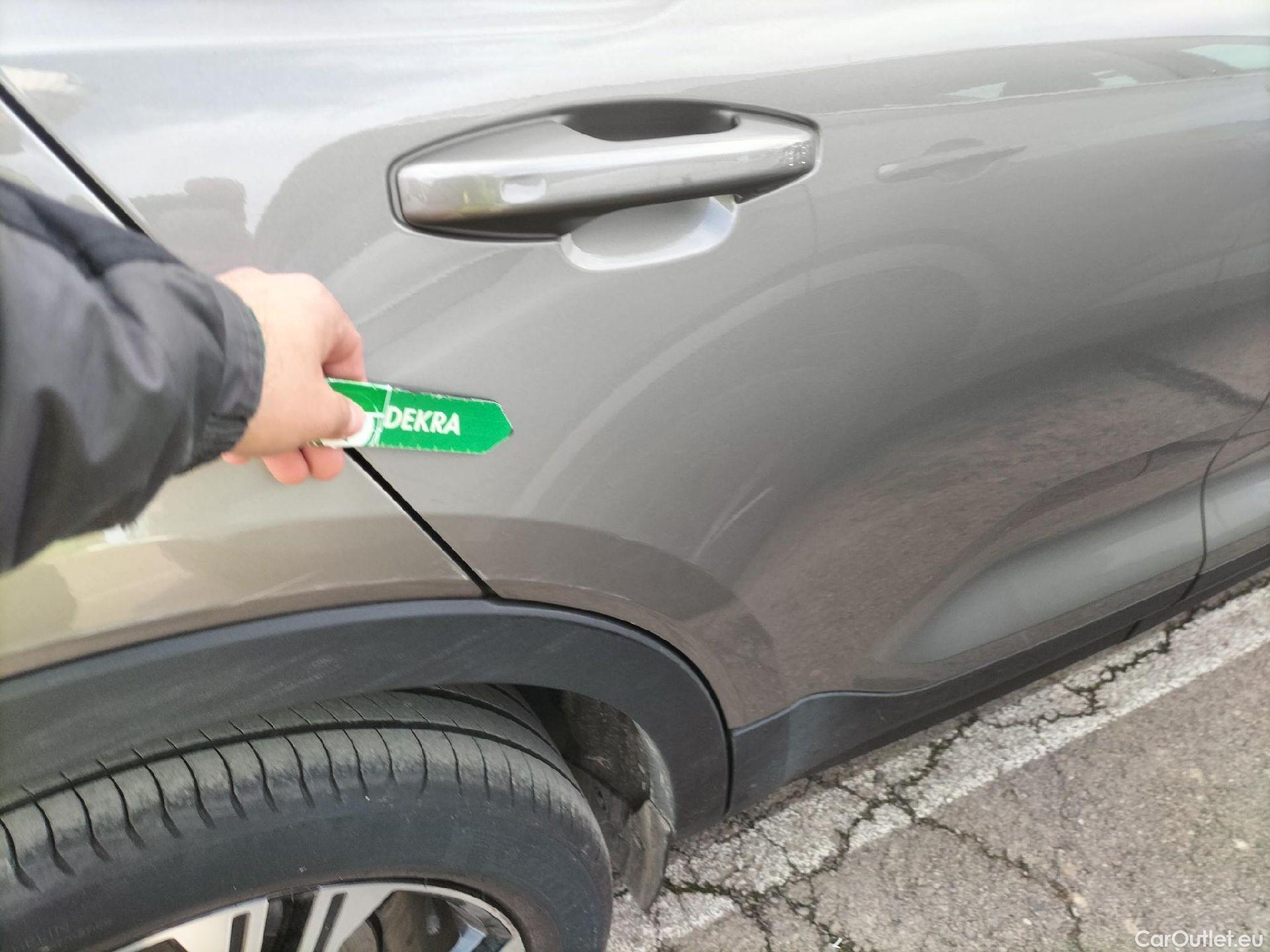  Volvo  XC 40 VOLVO XC40 / 2017 / 5P / todoterreno 1.5 T5 Twin Recharge Inscription Auto #38