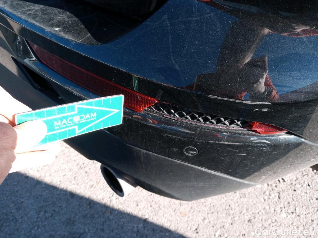  Volvo  XC60 VOLVO  / 2017 / 5P / todoterreno 2.0 D4 Momentum Auto #30