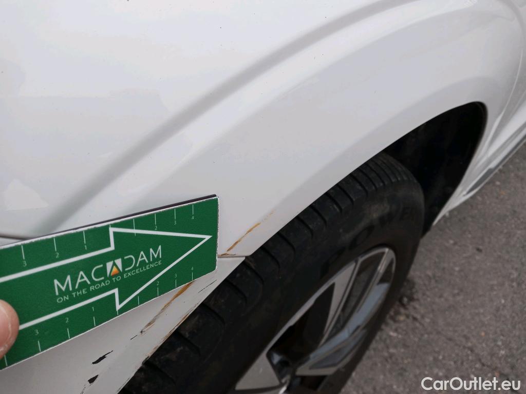  Volvo  XC60 VOLVO  / 2017 / 5P / todoterreno 2.0 T6 AWD Recharge Inscription Auto #13