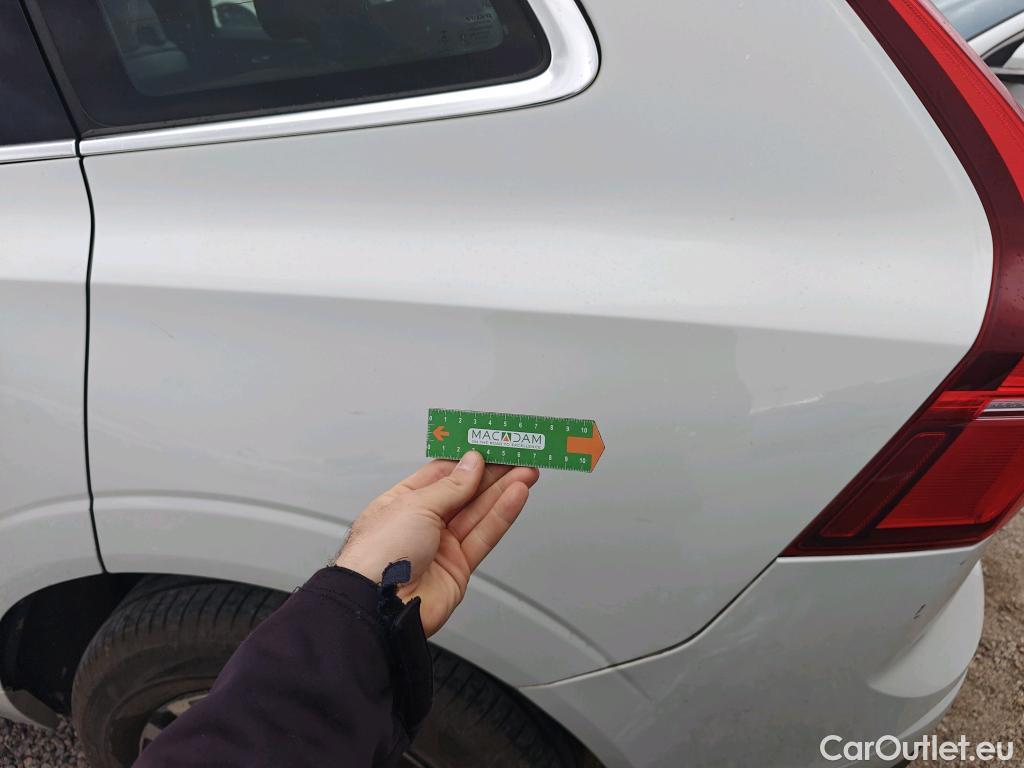  Volvo  XC60 VOLVO  / 2017 / 5P / todoterreno 2.0 B4 D AWD Momentum Pro Auto #39