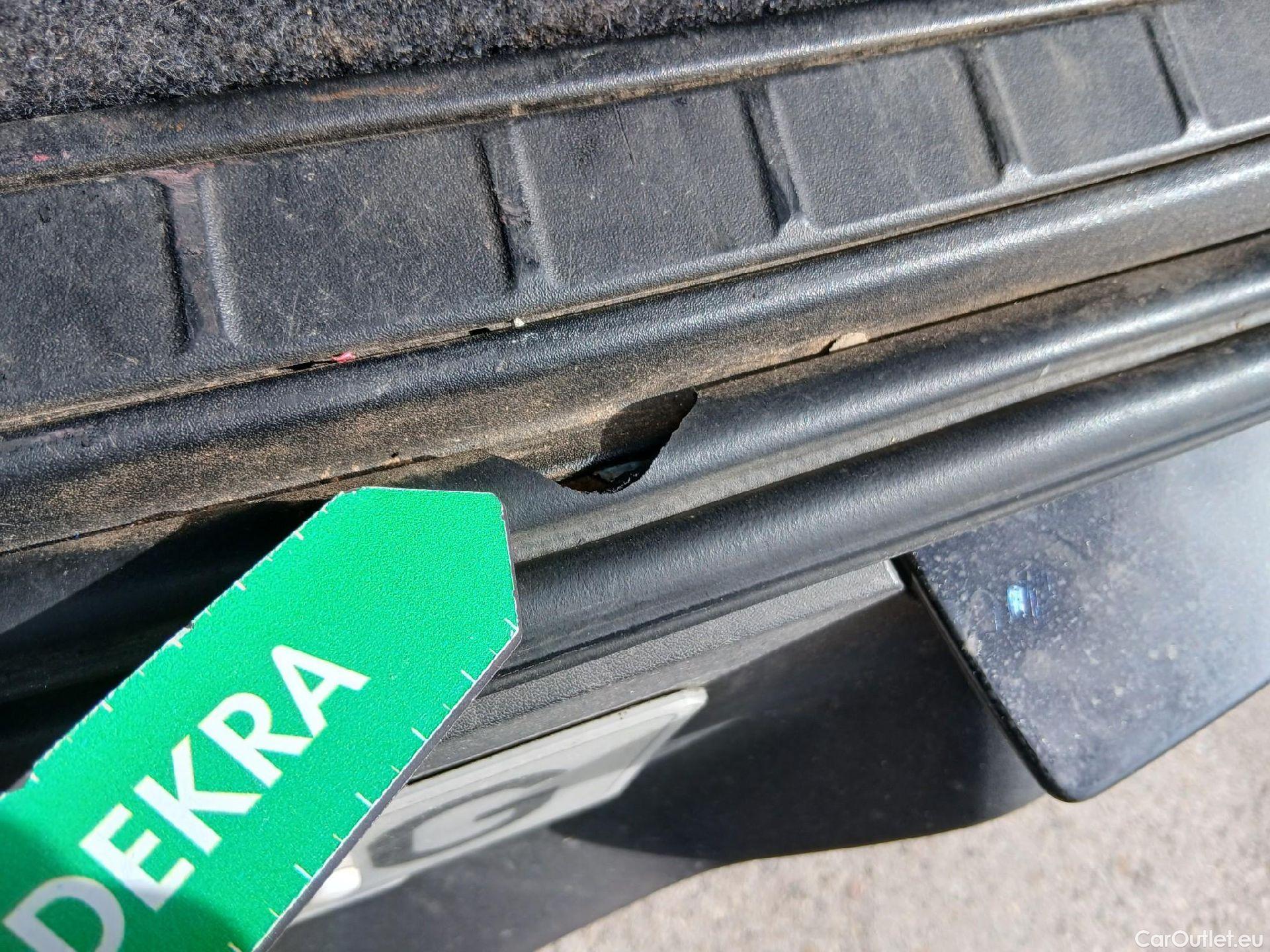  Volvo  XC 40 VOLVO XC40 / 2017 / 5P / todoterreno 1.5 T4 Twin Recharge Inscription Ex Auto #30