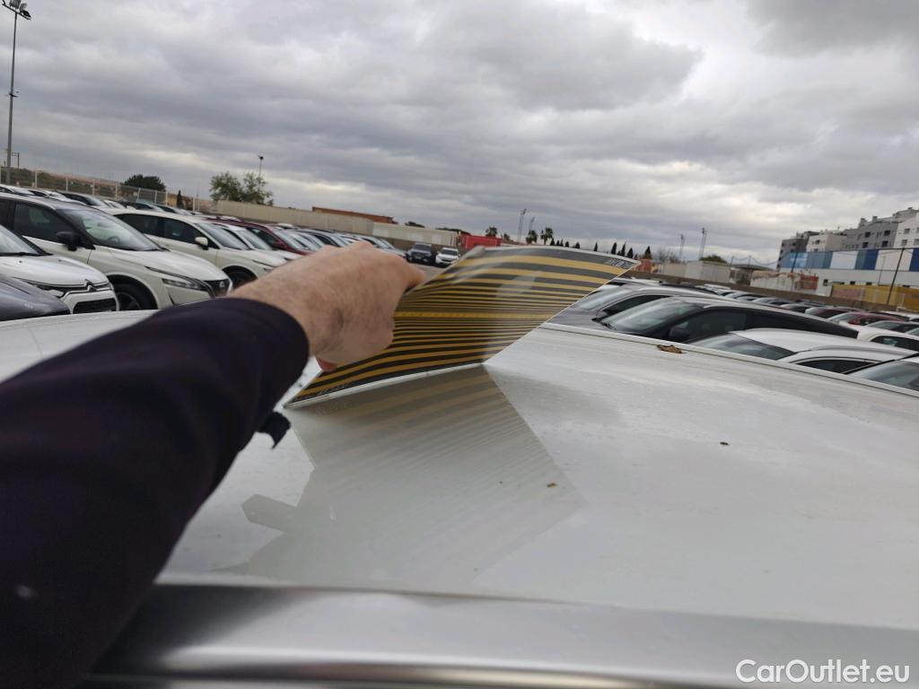  Volvo  XC60 VOLVO  / 2017 / 5P / todoterreno 2.0 B4 D AWD Momentum Pro Auto #10