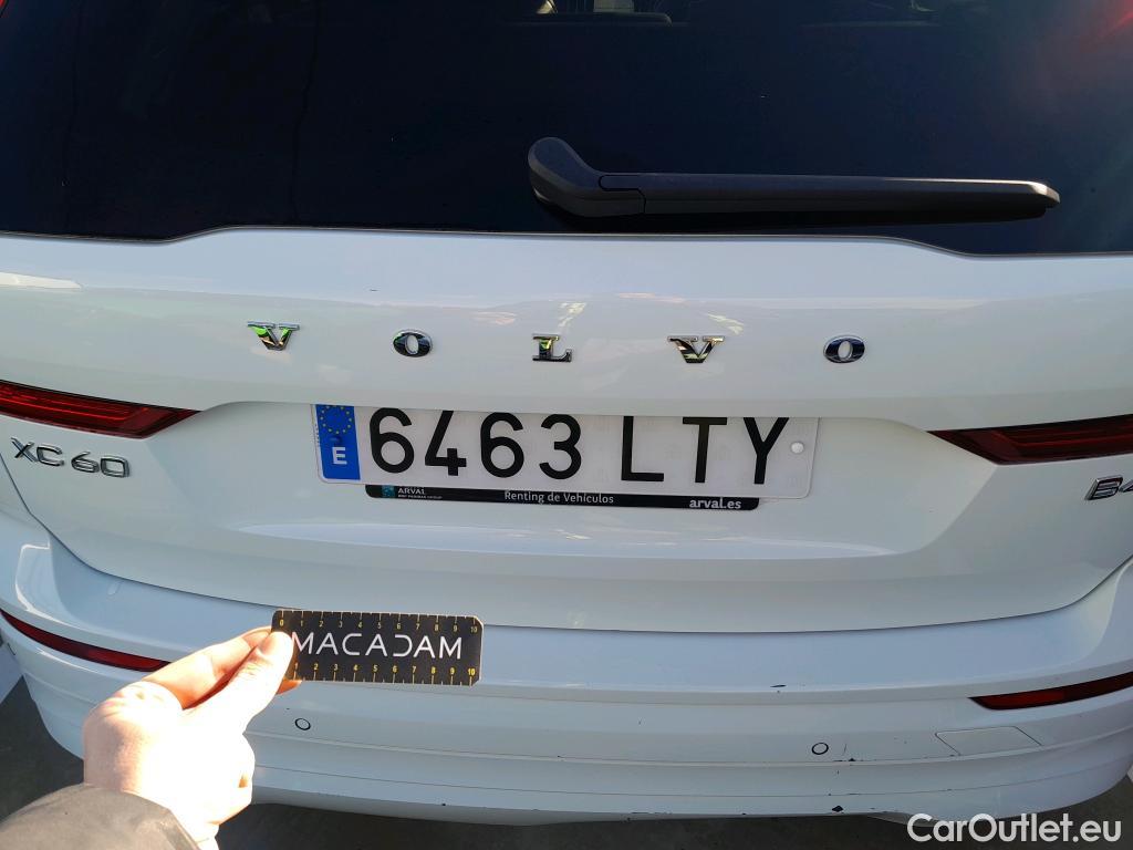  Volvo  XC60 VOLVO  / 2017 / 5P / todoterreno 2.0 B4 D Momentum Pro Auto #10
