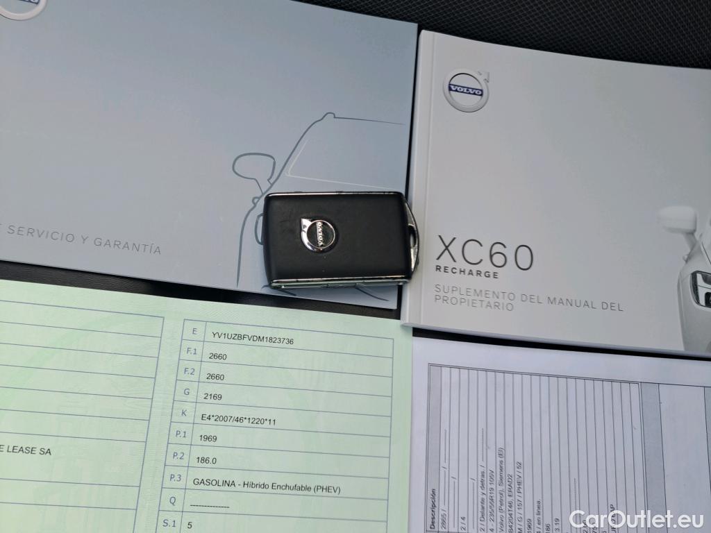  Volvo  XC60 VOLVO  / 2017 / 5P / todoterreno 2.0 T6 AWD Recharge R-Design Auto #4
