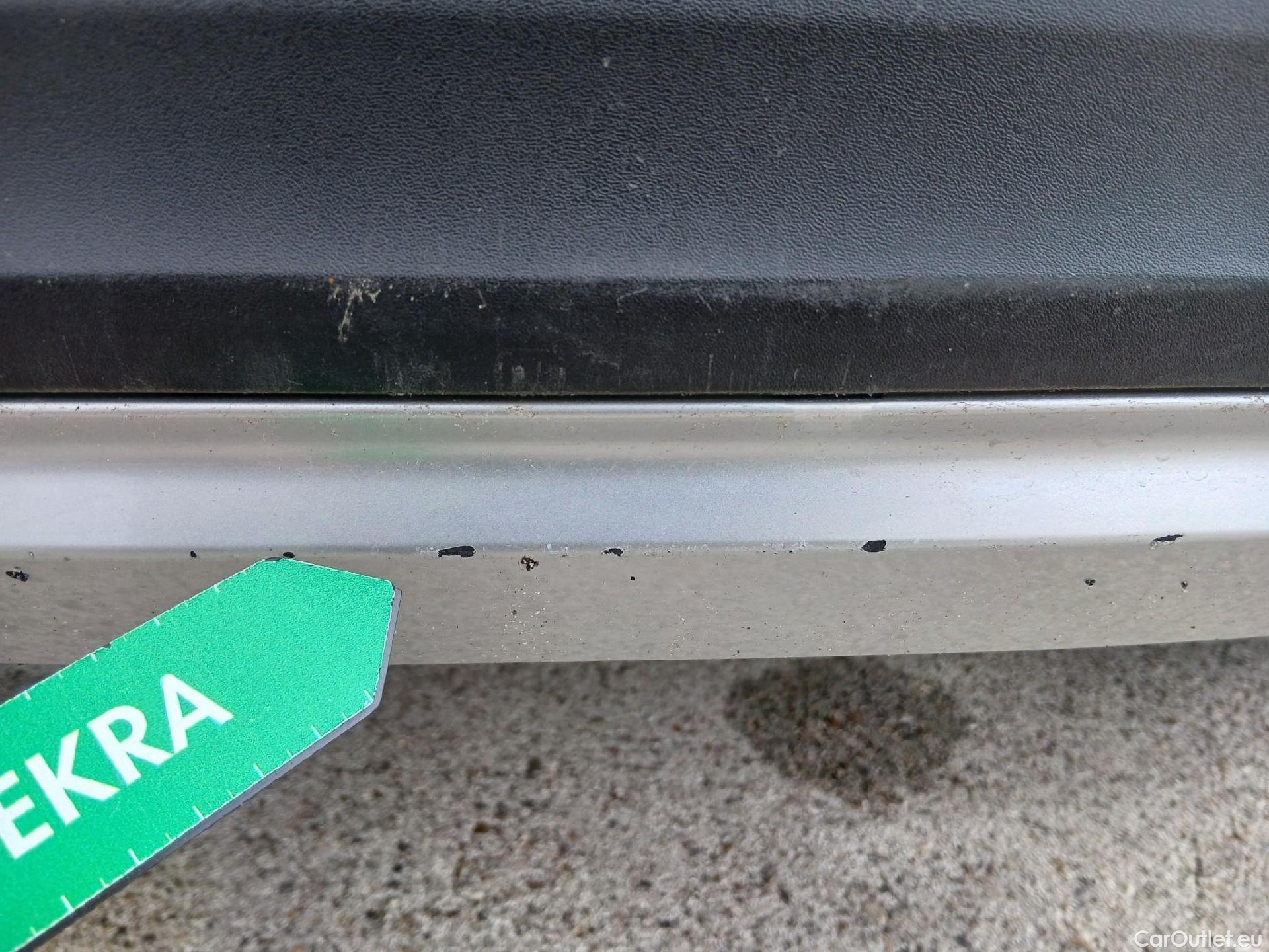  Volvo  XC 40 VOLVO XC40 / 2017 / 5P / todoterreno 1.5 T2 Momentum Pro Auto #20