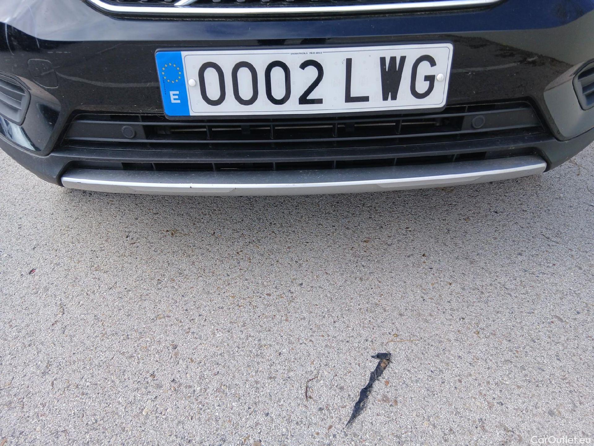  Volvo  XC 40 VOLVO XC40 / 2017 / 5P / todoterreno 1.5 T4 Twin Recharge Inscription Ex Auto #5