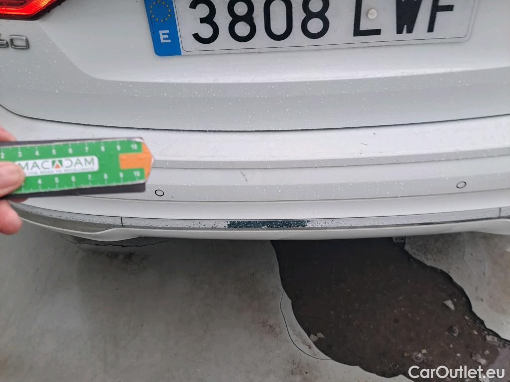  Volvo  XC60 VOLVO  / 2017 / 5P / todoterreno 2.0 T6 AWD Recharge Inscription Exp Auto #3