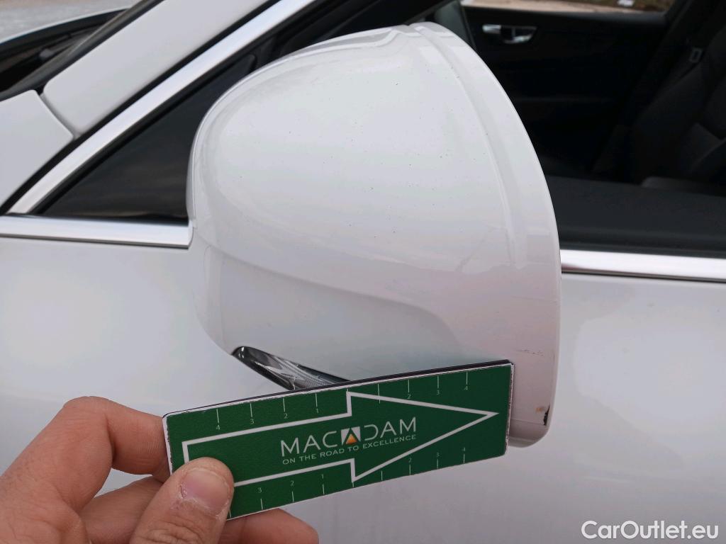  Volvo  XC60 VOLVO  / 2017 / 5P / todoterreno 2.0 T6 AWD Recharge Inscription Auto #16