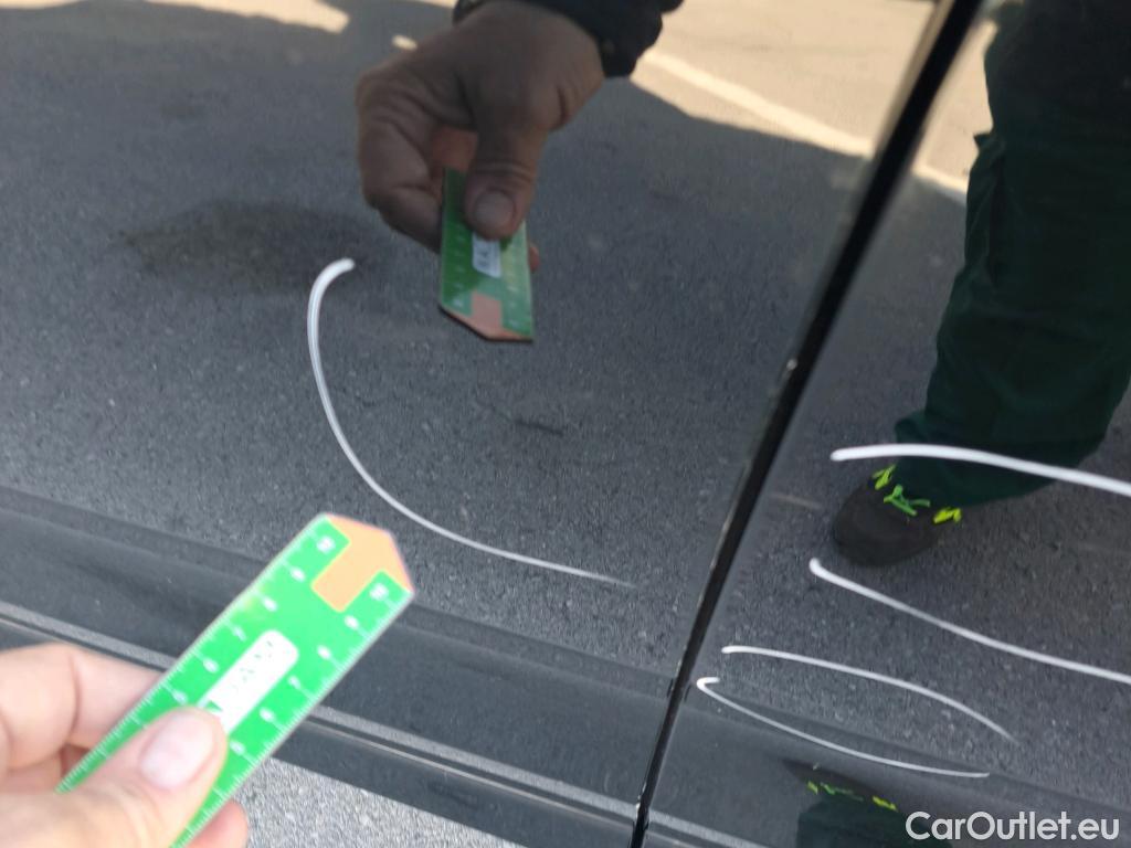  Volvo  XC60 VOLVO  / 2017 / 5P / todoterreno 2.0 T6 AWD Recharge R-Design Auto #16