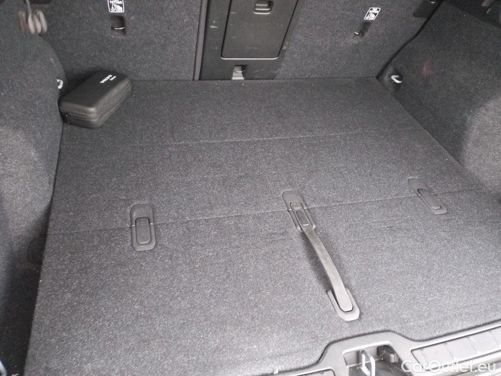  Volvo  XC 40 VOLVO XC40 / 2017 / 5P / todoterreno Recharge Twin Eléctrico Plus Auto AWD #5