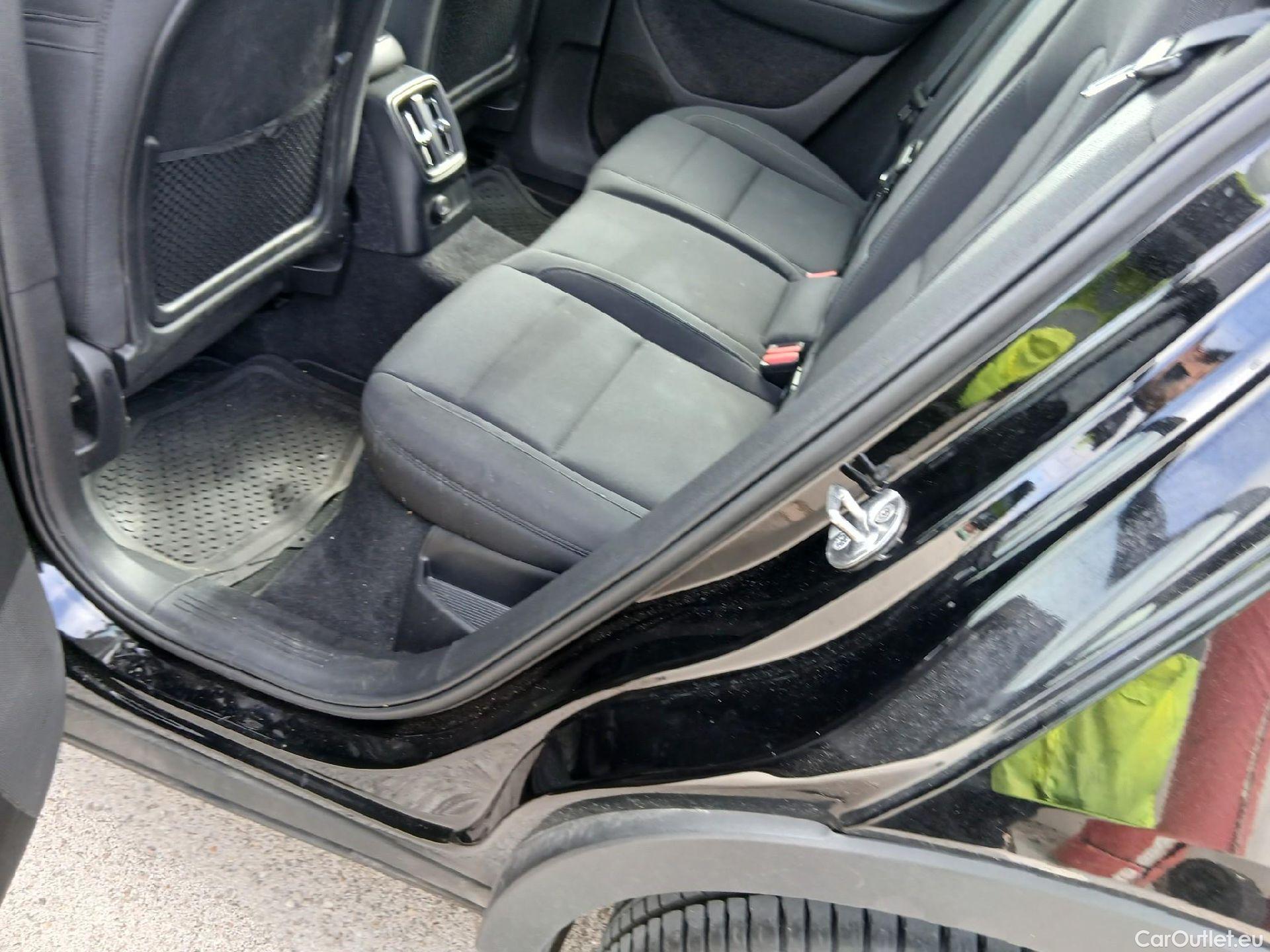  Volvo  XC 40 VOLVO XC40 / 2017 / 5P / todoterreno 1.5 T4 Twin Recharge Inscription Ex Auto #19