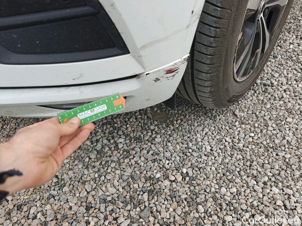  Volvo  XC60 VOLVO  / 2017 / 5P / todoterreno 2.0 B4 D AWD Momentum Pro Auto #26