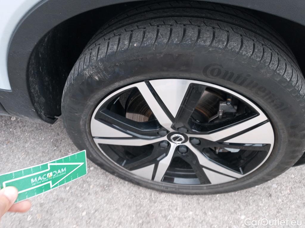  Volvo  XC 40 VOLVO XC40 / 2017 / 5P / todoterreno Recharge Twin Eléctrico Plus Auto AWD #20