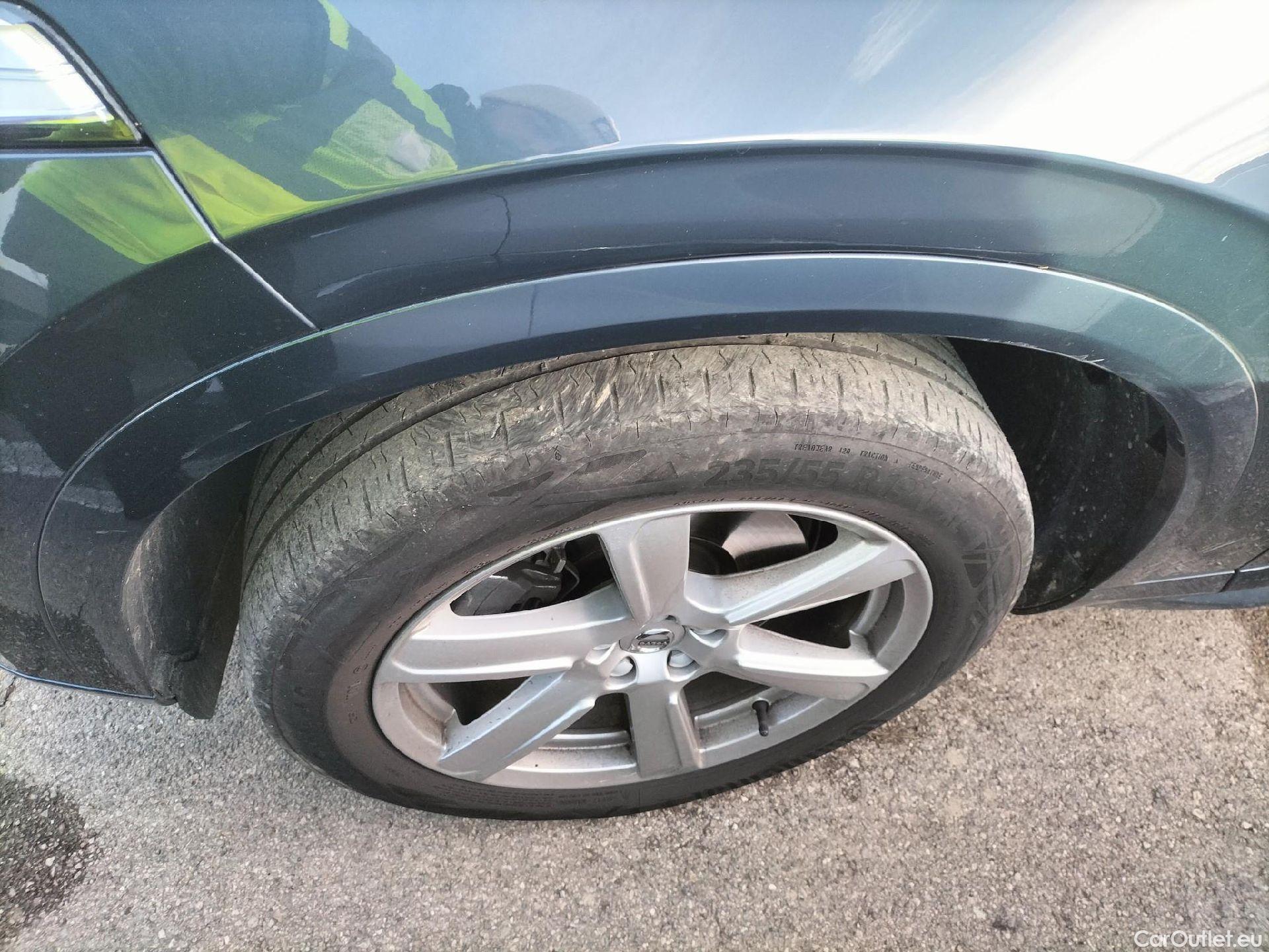  Volvo  XC90 VOLVO  / 2019 / 5P / todoterreno 2.0 B5 D AWD Core Auto #7