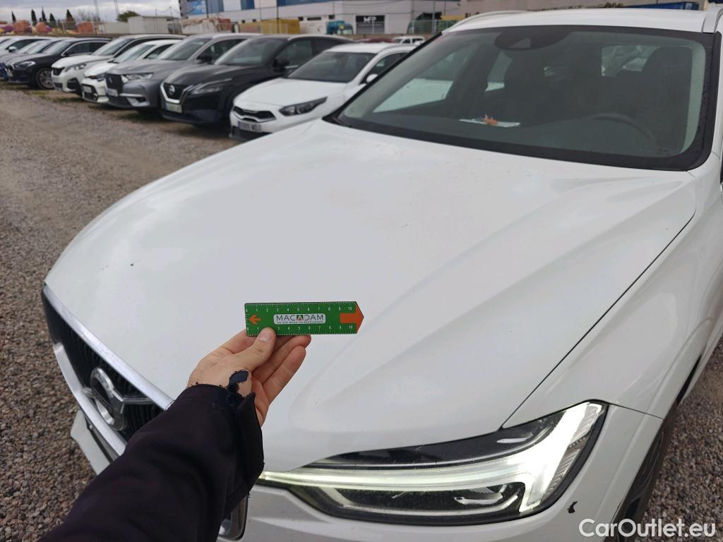  Volvo  XC60 VOLVO  / 2017 / 5P / todoterreno 2.0 B4 D AWD Momentum Pro Auto #12