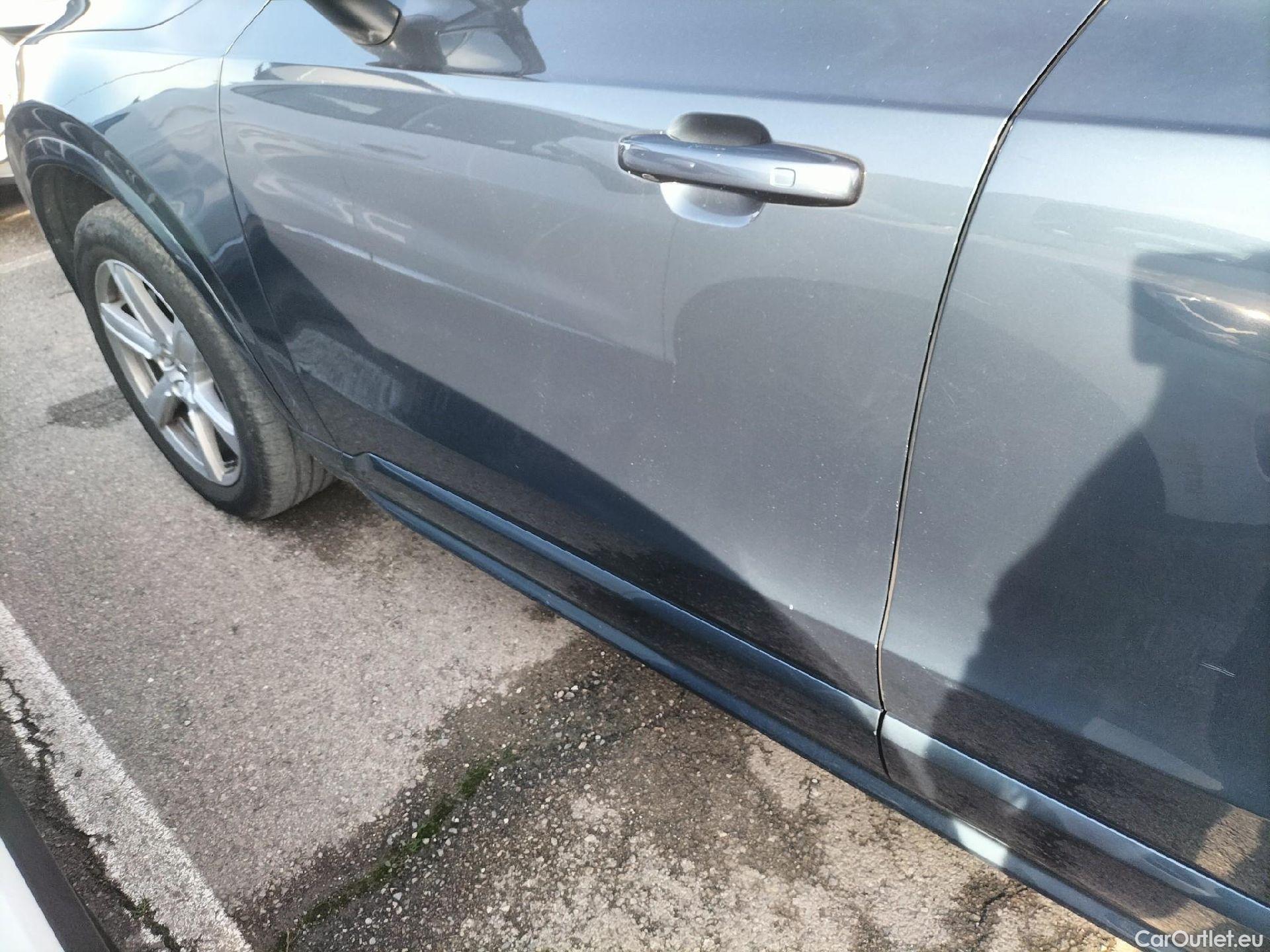  Volvo  XC90 VOLVO  / 2019 / 5P / todoterreno 2.0 B5 D AWD Core Auto #9