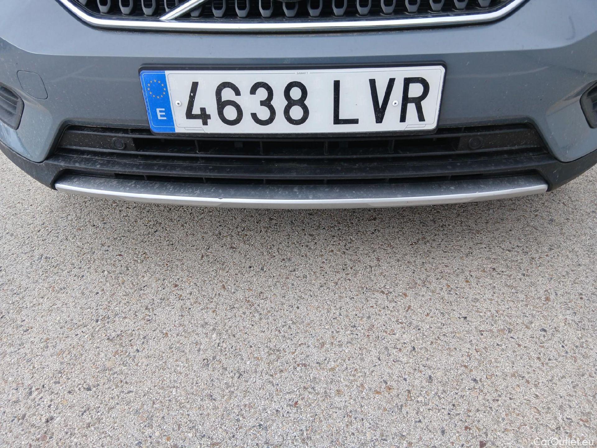  Volvo  XC 40 VOLVO XC40 / 2017 / 5P / todoterreno 1.5 T2 Momentum Pro Auto #6