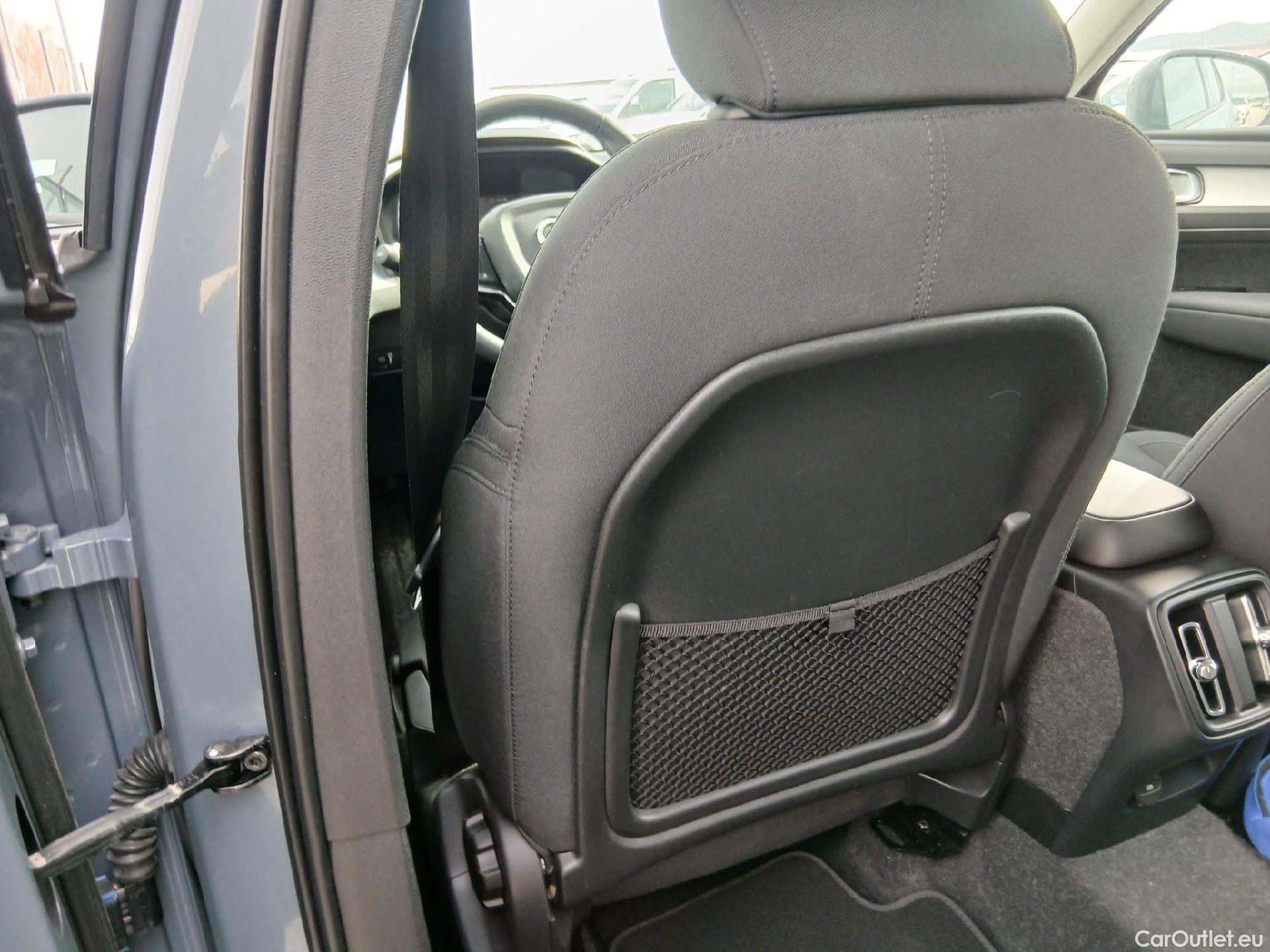  Volvo  XC 40 VOLVO XC40 / 2017 / 5P / todoterreno 1.5 T2 Momentum Pro Auto #16