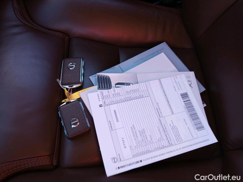  Volvo  XC90 VOLVO  / 2019 / 5P / todoterreno 2.0 T8 AWD Inscription Auto #17