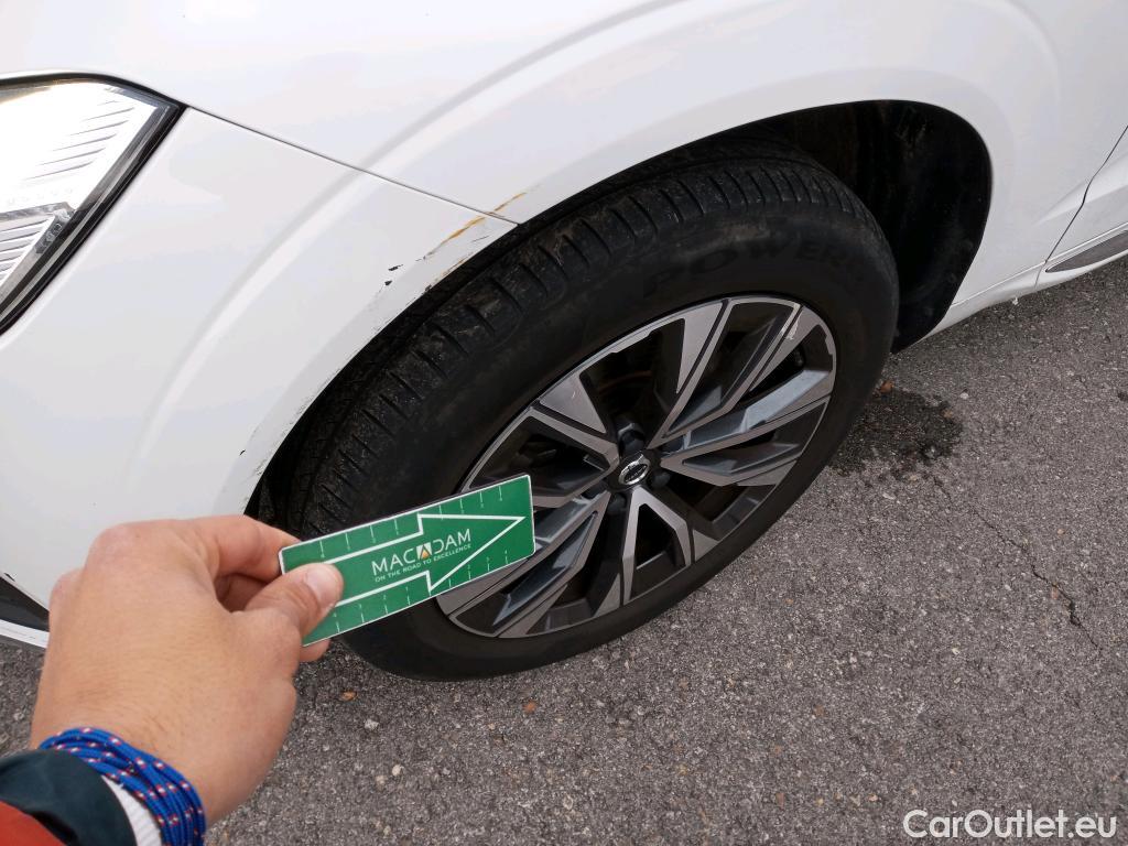  Volvo  XC60 VOLVO  / 2017 / 5P / todoterreno 2.0 T6 AWD Recharge Inscription Auto #2