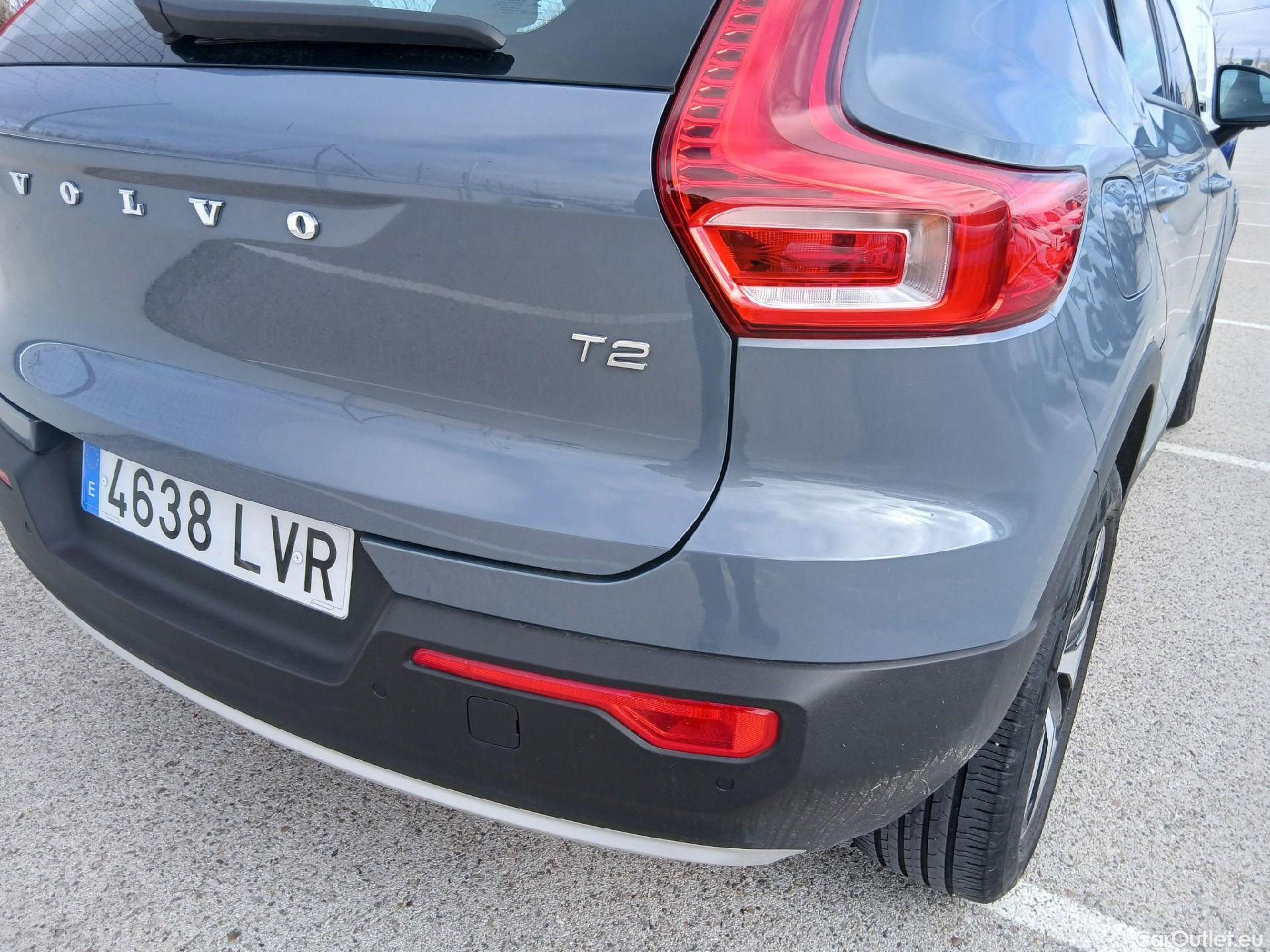  Volvo  XC 40 VOLVO XC40 / 2017 / 5P / todoterreno 1.5 T2 Momentum Pro Auto #23