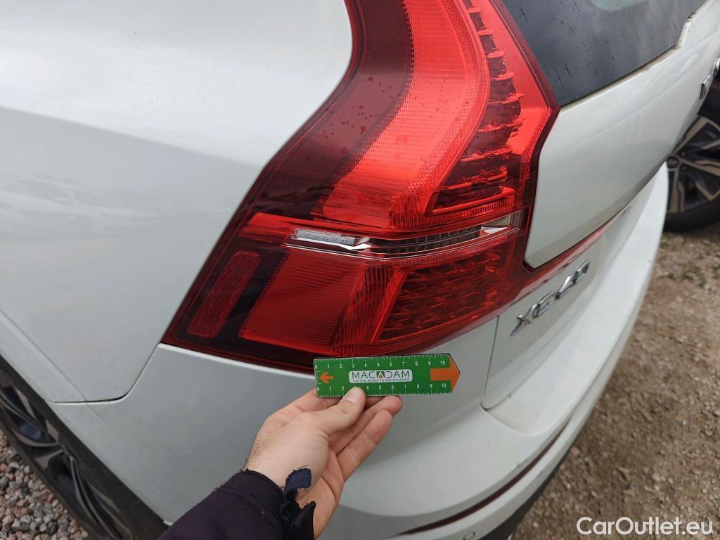  Volvo  XC60 VOLVO  / 2017 / 5P / todoterreno 2.0 B4 D AWD Momentum Pro Auto #1