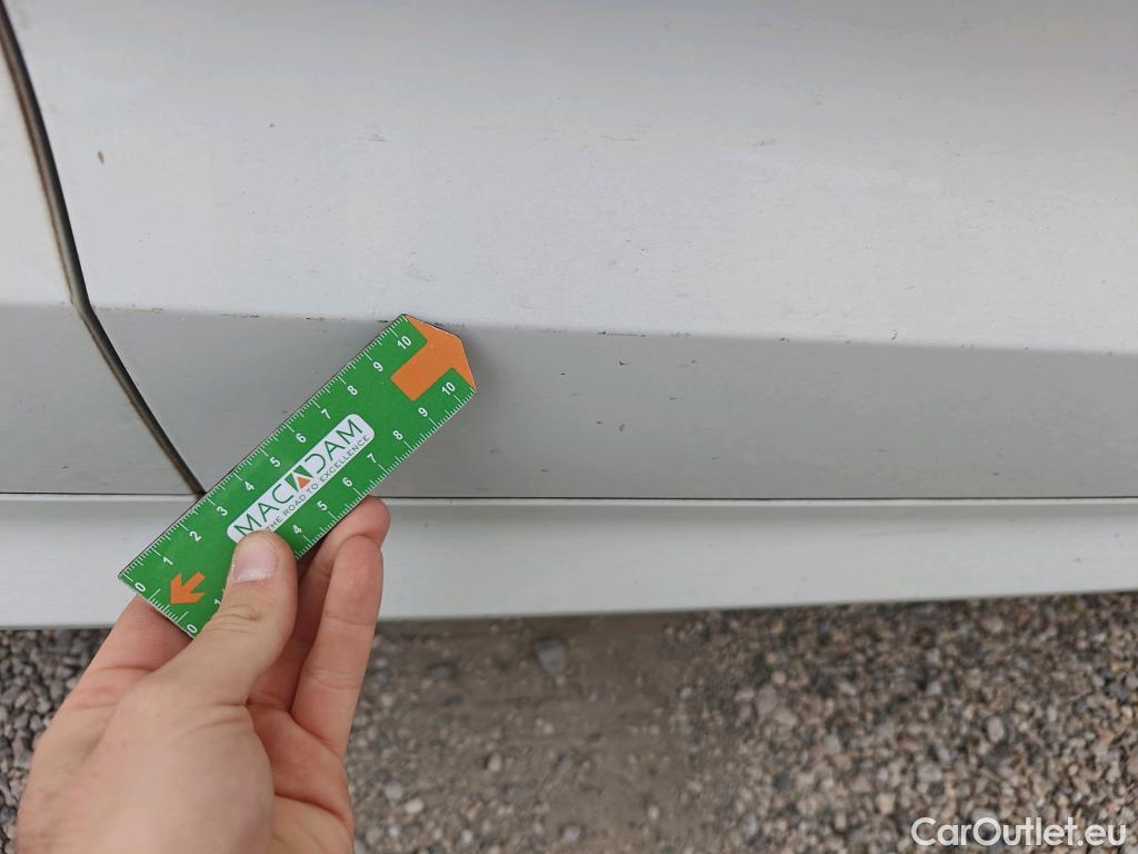  Volvo  XC60 VOLVO  / 2017 / 5P / todoterreno 2.0 B4 D AWD Momentum Pro Auto #56