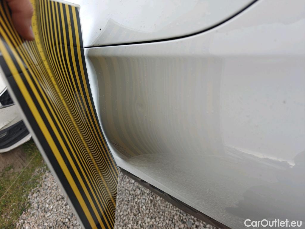  Volvo  XC60 VOLVO  / 2017 / 5P / todoterreno 2.0 B4 D AWD Momentum Pro Auto #47