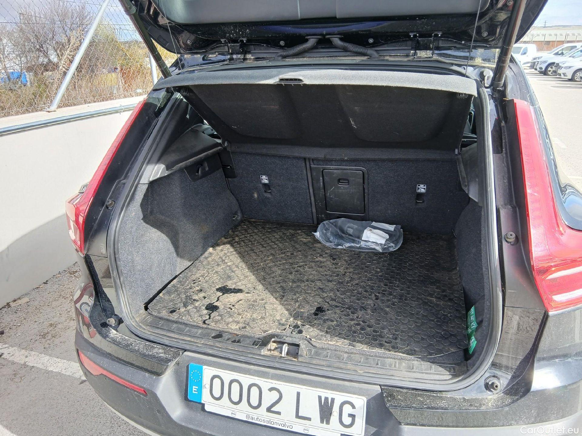  Volvo  XC 40 VOLVO XC40 / 2017 / 5P / todoterreno 1.5 T4 Twin Recharge Inscription Ex Auto #29