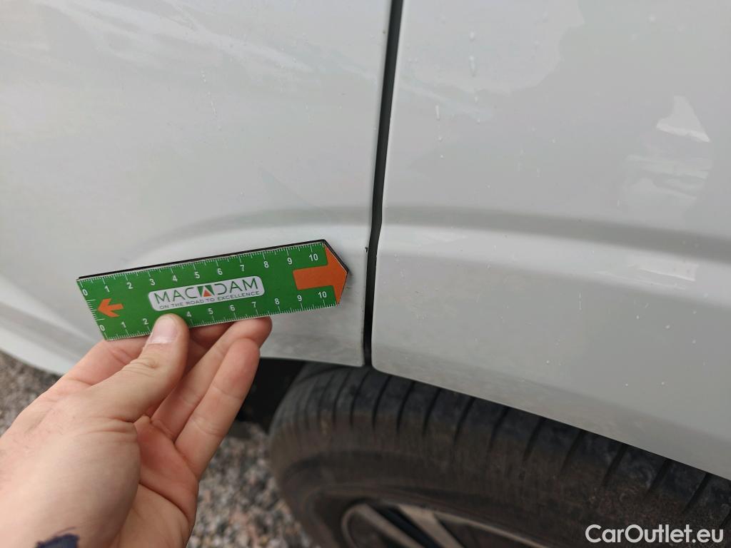  Volvo  XC60 VOLVO  / 2017 / 5P / todoterreno 2.0 B4 D AWD Momentum Pro Auto #58