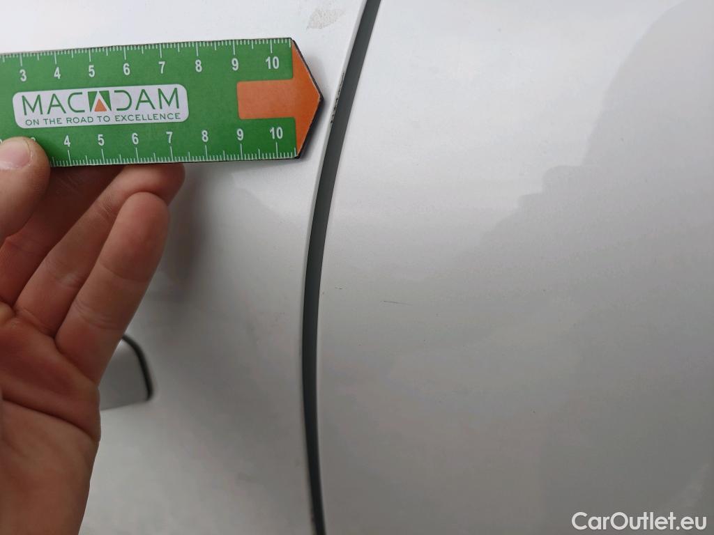  Volvo  XC 40 VOLVO XC40 / 2017 / 5P / todoterreno 1.5 T4 Twin Recharge R-Design Auto #15