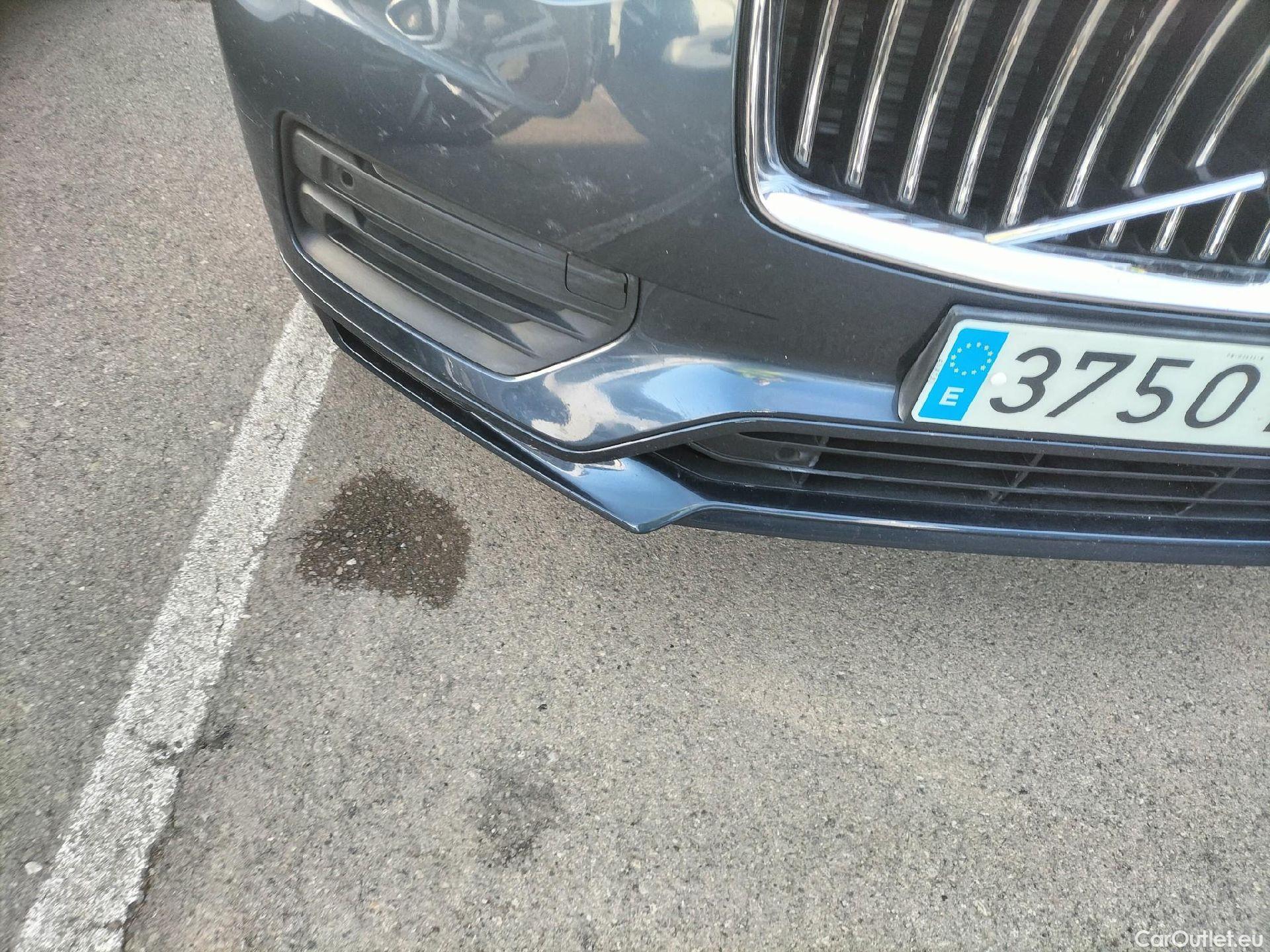  Volvo  XC90 VOLVO  / 2019 / 5P / todoterreno 2.0 B5 D AWD Core Auto #4