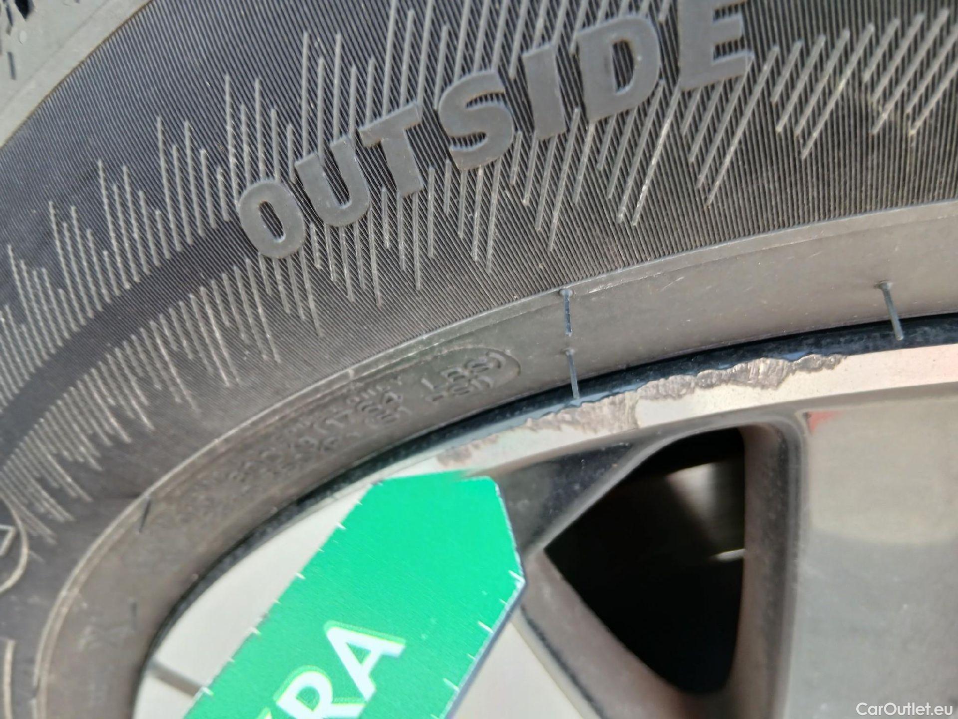  Volvo  XC 40 VOLVO XC40 / 2017 / 5P / todoterreno 1.5 T4 Twin Recharge Inscription Ex Auto #21